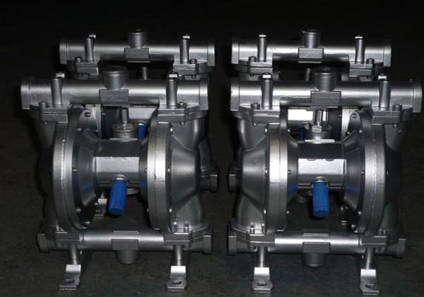 -電磁隔膜泵與機(jī)械隔膜泵區(qū)別在哪里？